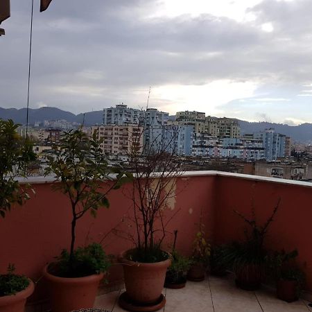 Veranda Rooms And Apartments Тирана Экстерьер фото